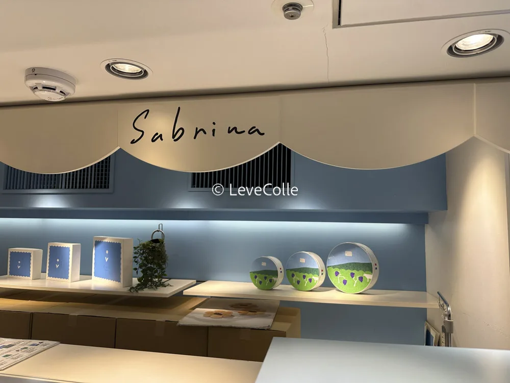 サブリナ東京駅店舗の様子