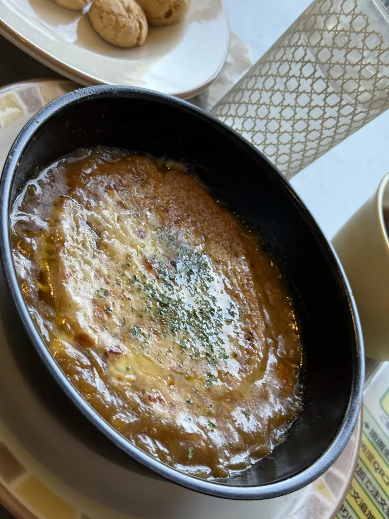 玉ねぎのズッパサイゼリヤ