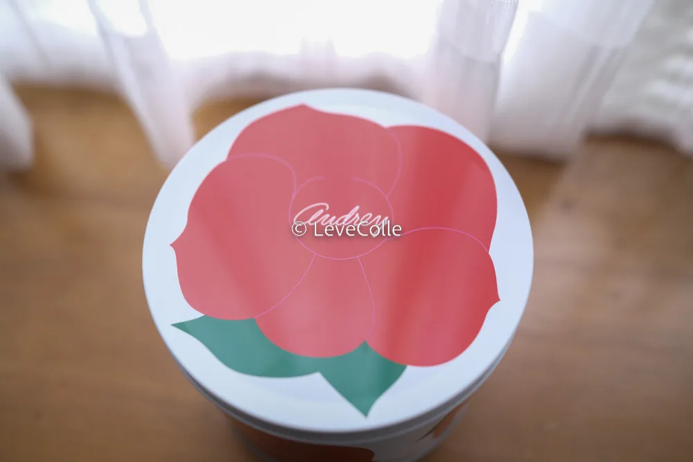 Audrey Haneda Airport Limited Edition Can