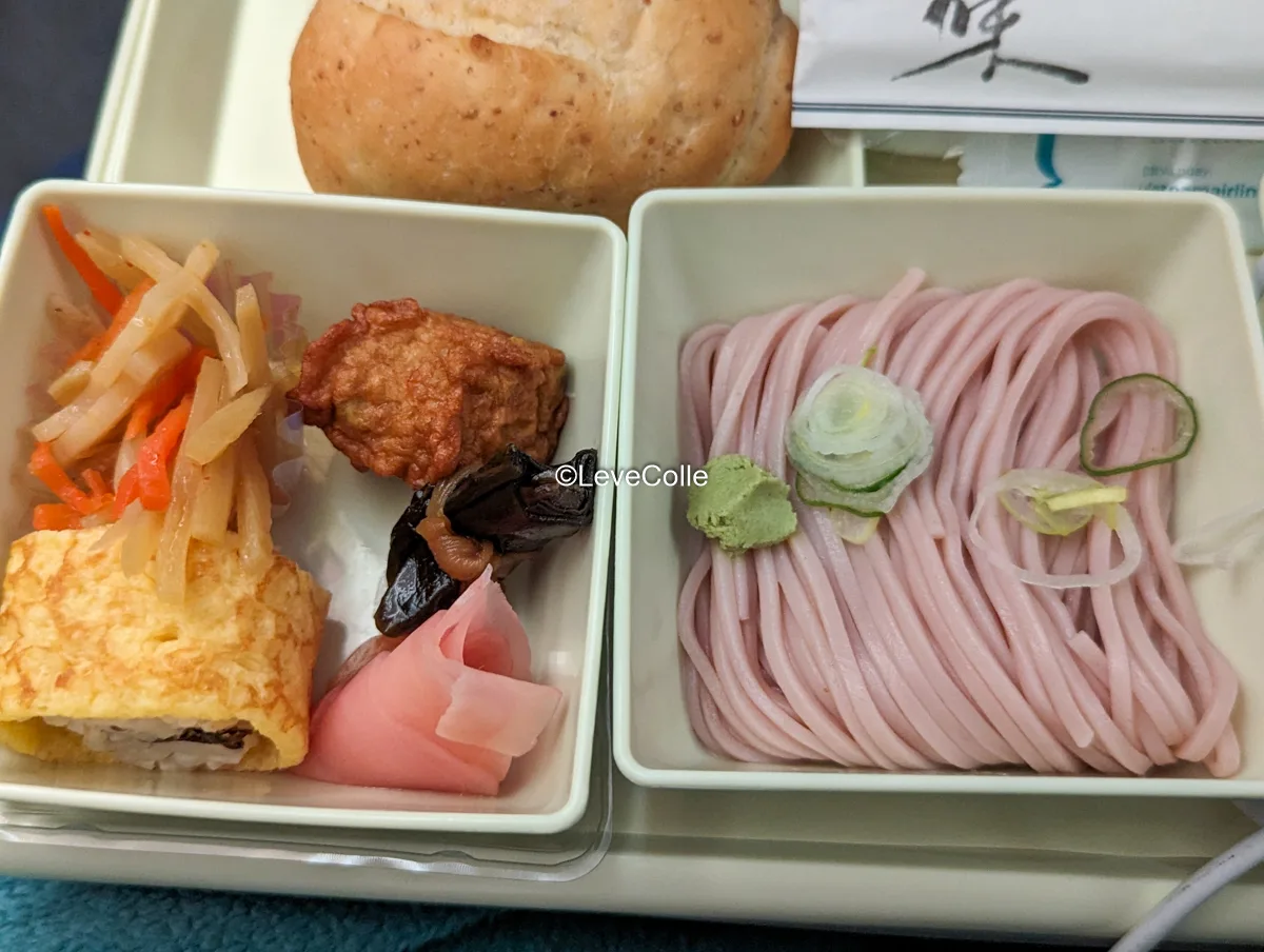 ベトナム航空機内食冷たい蕎麦
